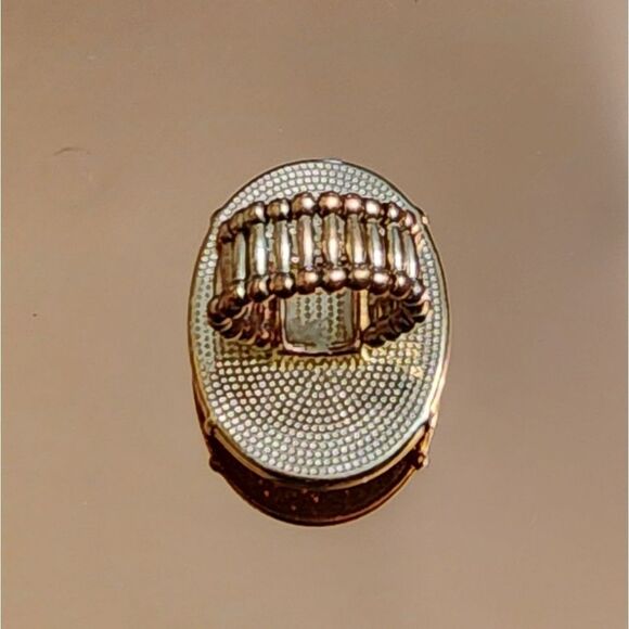 🐢 Vintage Ring Stretch Band Gold Rhinestone Circular Disc Ring 1” Diameter - Picture 6 of 8